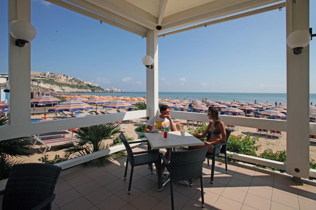 Bikini Hotel Vieste Extérieur photo