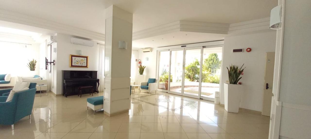 Bikini Hotel Vieste Extérieur photo